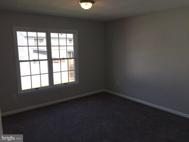 2 Paisley Ct, Essex, MD 21221 - photo 7