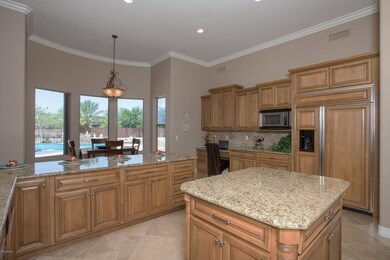 2346_E_Escondido_Pl_05
