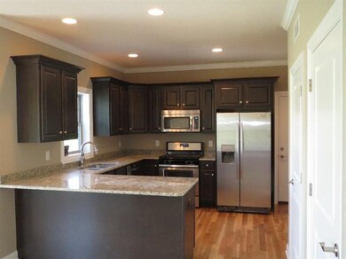 811 Ronny Ct, Crown Point, IN 46307 - photo 6