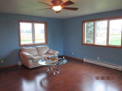 1006 Flint Rd, Stoughton, WI 53589 - photo 7