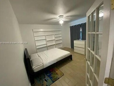 915 Nautilus Isle, Dania, FL 33004 - photo 2