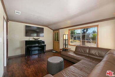 6161 Pepperwood Ave, Lakewood, CA 90712 - photo 5