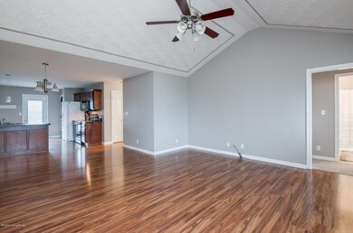594 Deer Park Way, Mount Washington, KY 40047 - photo 2