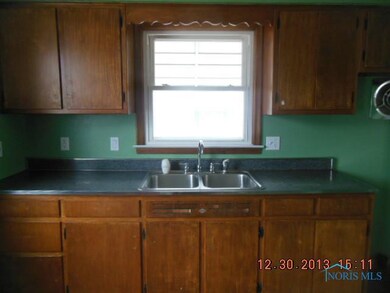 5028 Trimble Rd, Toledo, OH 43613 - photo 7