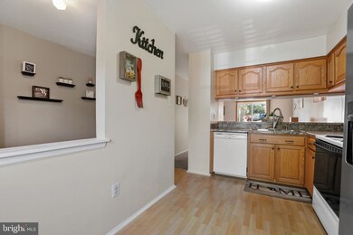 6778 Ducketts Ln, Elkridge, MD 21075 - photo 6