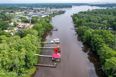 5454 Mariners Cove Dr, Jacksonville, FL 32210 - photo 2