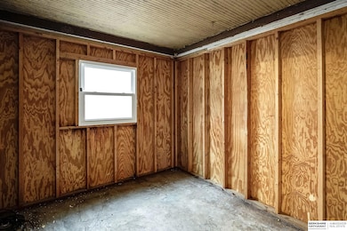 137 Joyce Cir, Mead, NE 68041 - photo 7