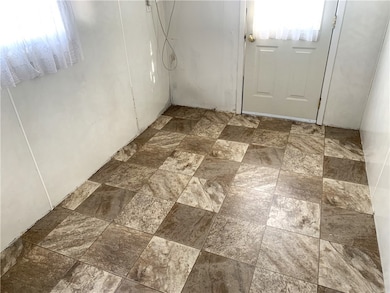 514 E Freemont St, Tower Hill, IL 62571 - photo 6