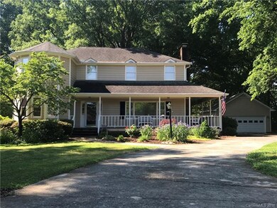 Large cul-de-sac lot with extended driveway and 2 