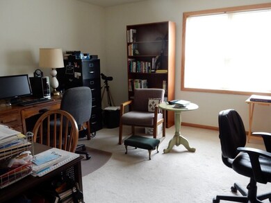 451 Alpine Pkwy, Oregon, WI 53575 - photo 7