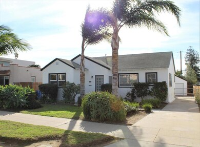 2060 Poli Front View 3