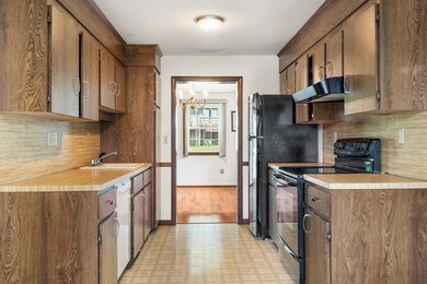 22 Pinebrook Ln, South Easton, MA 02375 - photo 6