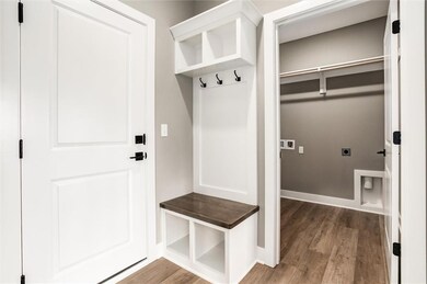 22470 S Jefferson St, Spring Hill, KS 66083 - photo 6