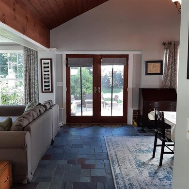 16 Furbush St, Rochester, NH 03867 - photo 7