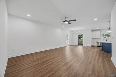 2909 7th Ave SW, Huntsville, AL 35805 - photo 6