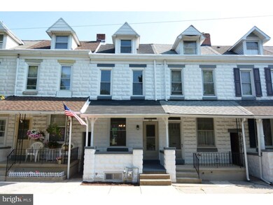 329 Spruce St, West Reading, PA 19611 - photo 2