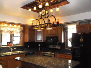 4906 E 400 S, Wabash, IN 46992 - photo 6