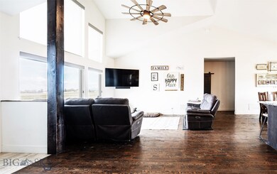 Entrance Living Area