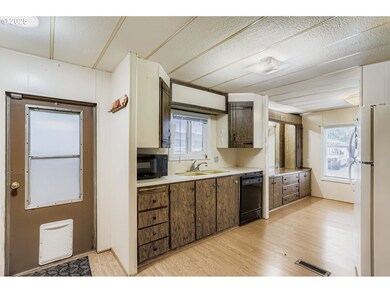 13531 Clairmont Way unit 97, Oregoncity, OR 97045 - photo 6