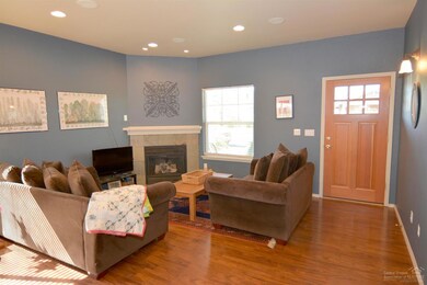 20667 Songbird Ln, Bend, OR 97702 - photo 3