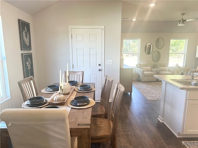 14230 King Arthur Ct, Tuscaloosa, AL 35405 - photo 4