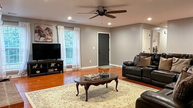 561 Muscadine Ln, Chatsworth, GA 30705 - photo 3