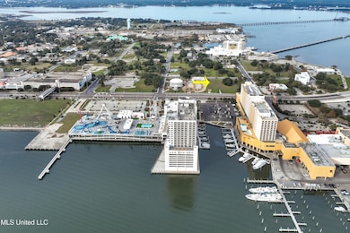 166 Beach Blvd, Biloxi, MS 39530 - photo 4