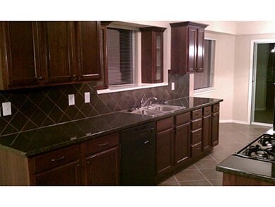 11567 Flor Liatris Dr, Socorro, TX 79927 - photo 4