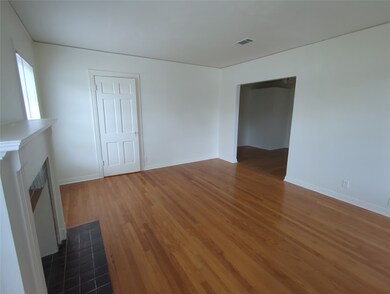 5457 Longview St, Dallas, TX 75206 - photo 2
