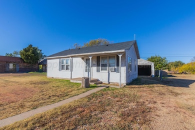 625 N Hobart St, Pampa, TX 79065 - photo 2
