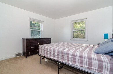 326 Austin St, West Newton, MA 02465 - photo 4