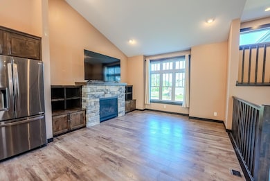 168 Raymond Ave, River Falls, WI 54022 - photo 7