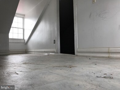 229 Cedar St, Reading, PA 19601 - photo 7