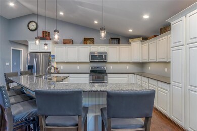 5851 Feezer Rd, Farmington, MO 63640 - photo 7