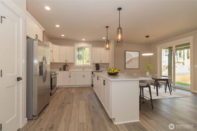 18410 Rampart Ct SE, Yelm, WA 98597 - photo 5