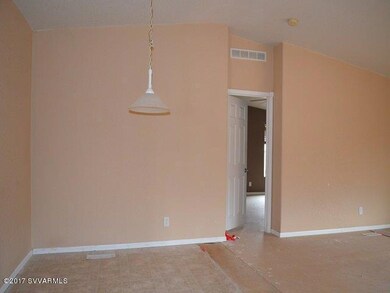 023-561323 Dining Area