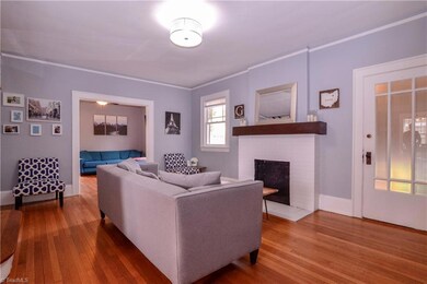 154 N Hawthorne Rd, Winston Salem, NC 27104 - photo 2