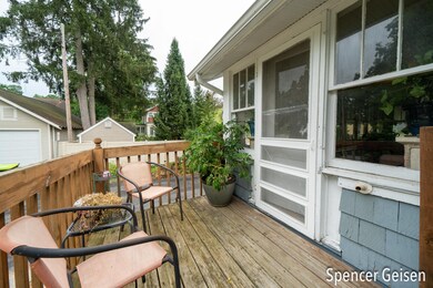 316 Ellsworth Ct, Greenville, MI 48838-3