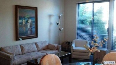 Nicely furnished living room