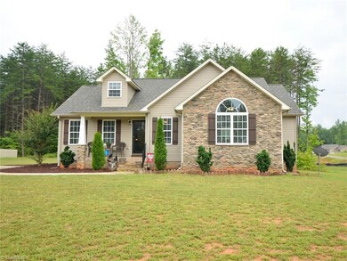 114 Stoney Ridge Ct, Stokesdale, NC 27357 - photo 3