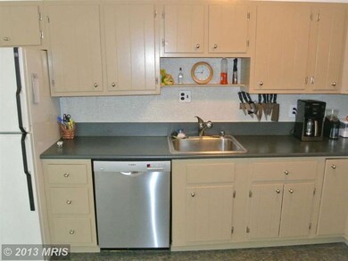 1201 Kingwood Dr, Takoma Park, MD 20912 - photo 6