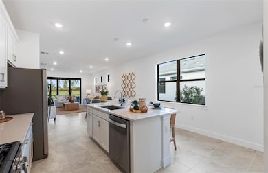 18921 Indian Rock Place, Lakewood Ranch, FL 34211 - photo 5