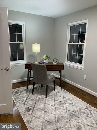 148 Hilton St, Alexandria, VA 22314 - photo 2