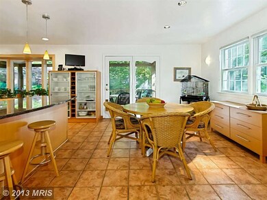 6406 Waterway Dr, Falls Church, VA 22044 - photo 6