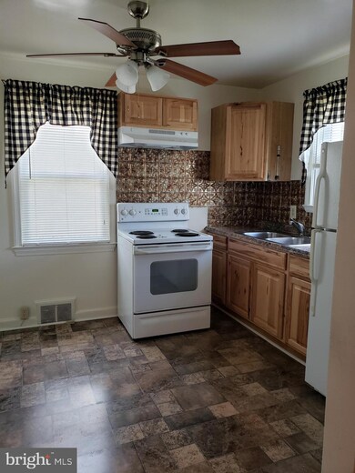 1017 Columbia Rd, Hagerstown, MD 21742 - photo 3