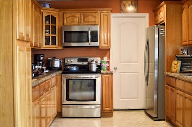 1437 Dean B St, Kissimmee, FL 34744 - photo 7