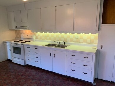 10 Elliott Ave, Vineyard Haven, MA 02568 - photo 7