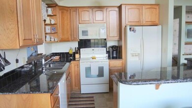 Kitchen-001