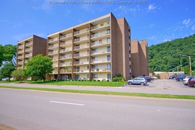 2106 Kanawha Blvd E unit 503, Charleston, WV 25311 - photo 2