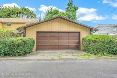 402, Dunmore, PA 18512 - photo 2